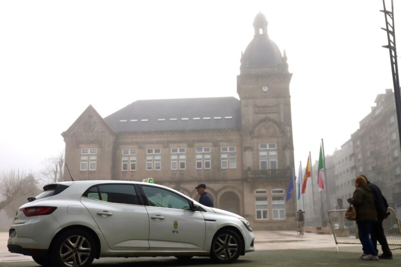 Cambio provisional da parada de taxis
